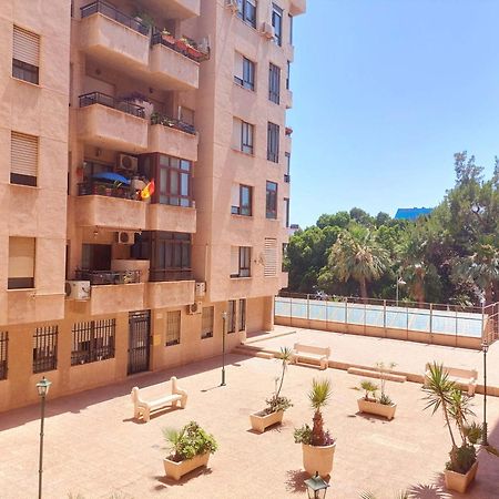 Ferienwohnung Piso Museo Del Realismo - Catedral - Alcazaba Con Parking Gratis - Super Wifi Almería Exterior foto